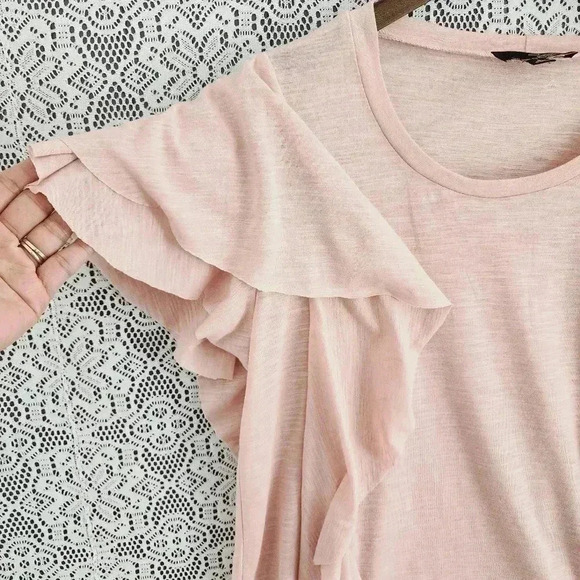 Suzanne Betro Crew neck Ruffle Blouse S - Picture 3 of 7